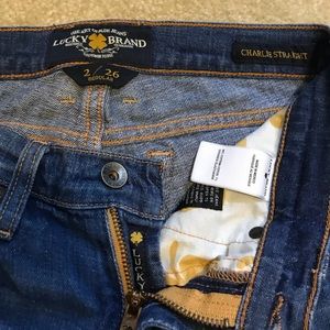 Lucky Brand Jeans - Lucky Brand Jeans Charlie Straight size 2/26 Lucky Brand Jeans - Lucky Brand Jeans Charlie Straight size 2/26